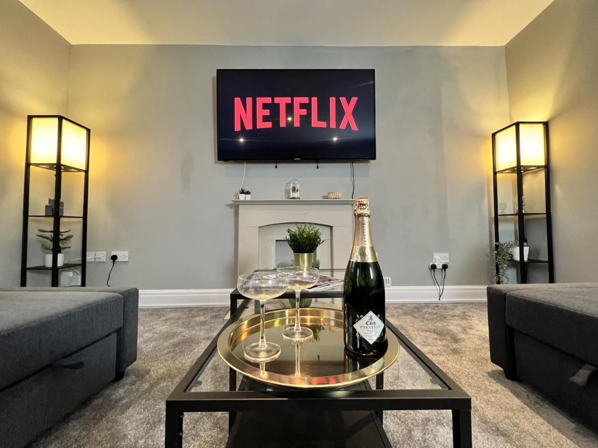 Luxurious Harrogate Penthouse With Free Parking Apartment Екстериор снимка